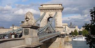 Resultado de imagen de puente de las cadenas budapest hungría